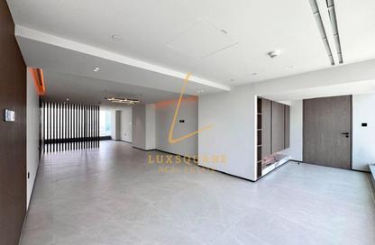Penthouse - 3 Bedrooms - 5 Bathrooms for rent in Jumeirah Living - World Trade Centre Residence - World Trade Center - Dubai