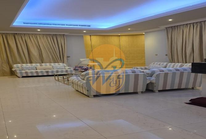 73168522 - Property Image 2