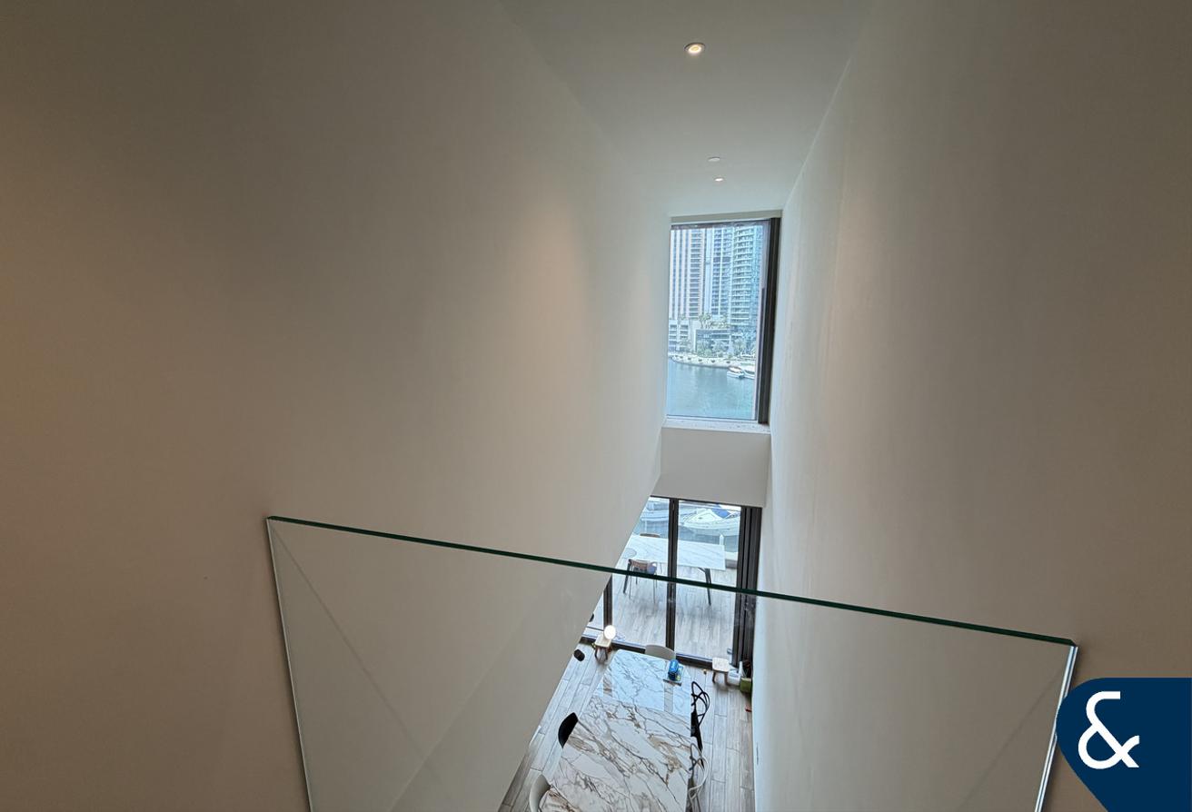4 Bedroom | Unfurnished | Marina View photo 19