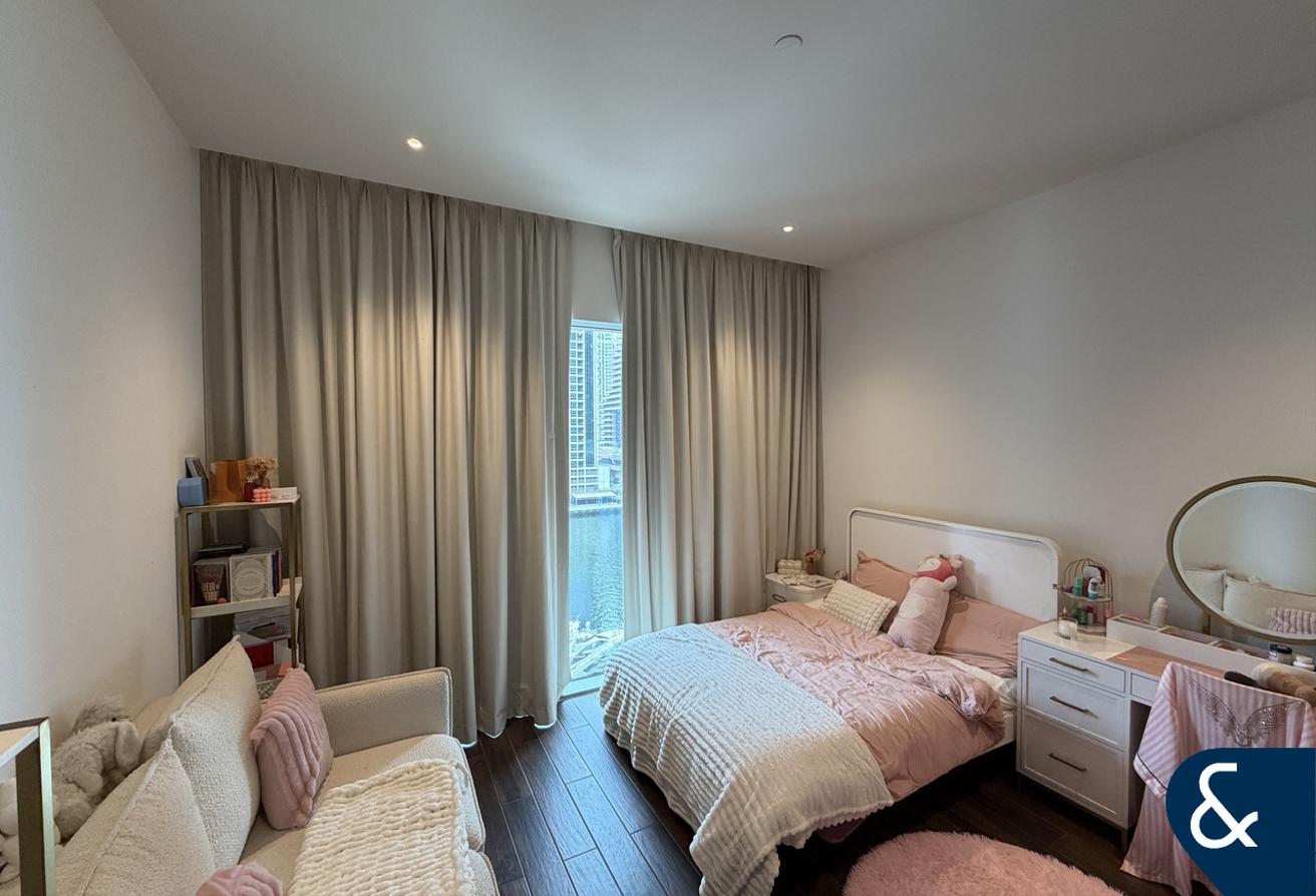 4 Bedroom | Unfurnished | Marina View photo 15