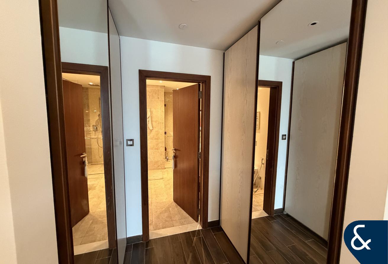 4 Bedroom | Unfurnished | Marina View photo 17