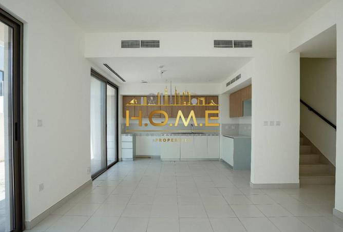 98692081 - Property Main Image