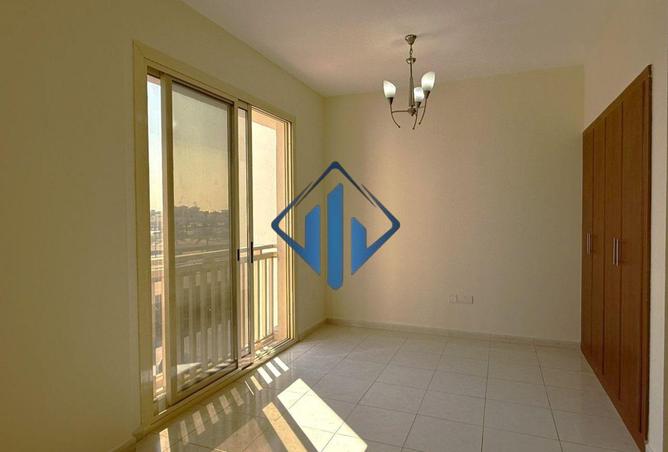 78992943 - Property Image 3