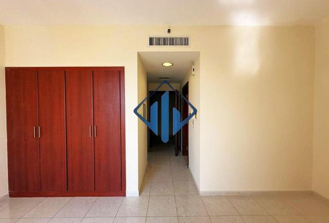 78992943 - Property Image 2