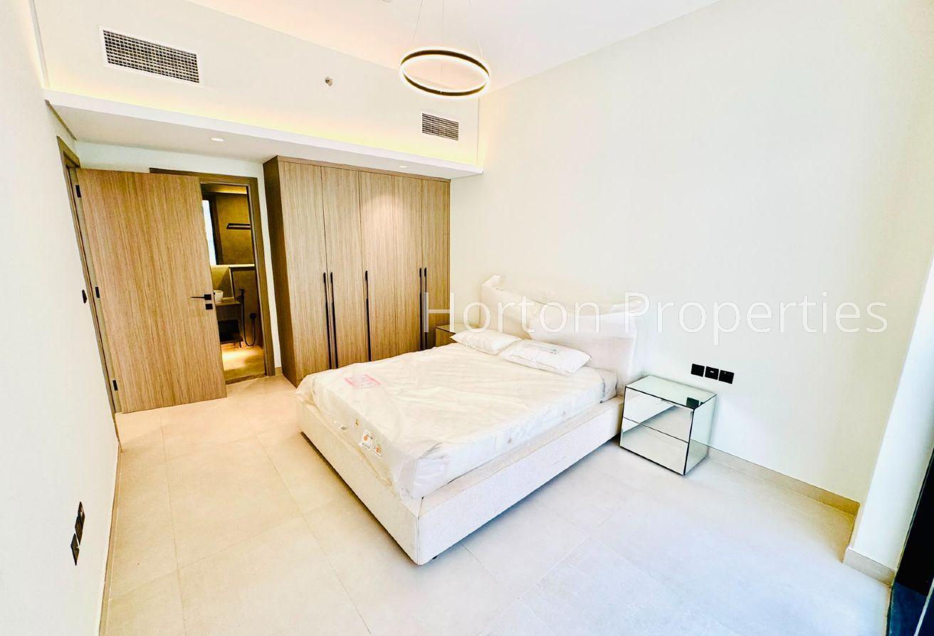 POOL VIEW | CHILLAR FREE | BRAND NEW photo 7
