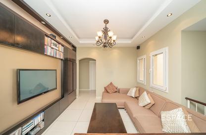 Villa - 5 - 5 for rent in Meadows 2 - Meadows - Dubai