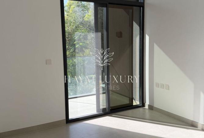 76967293 - Property Image 3