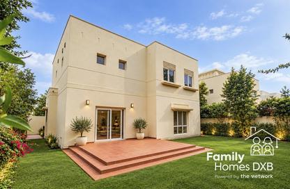 Villa - 3 - 4 for sale in Meadows 9 - Meadows - Dubai