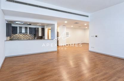 Apartment - 3 - 2 for rent in Al Ghaf 2 - Al Ghaf - Greens - Dubai