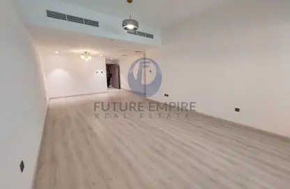 شقة - 2 غرف نوم - 2 حمامات للايجار في ميلينيوم إكزكيوتيف تاور - شارع الشيخ زايد - دبي