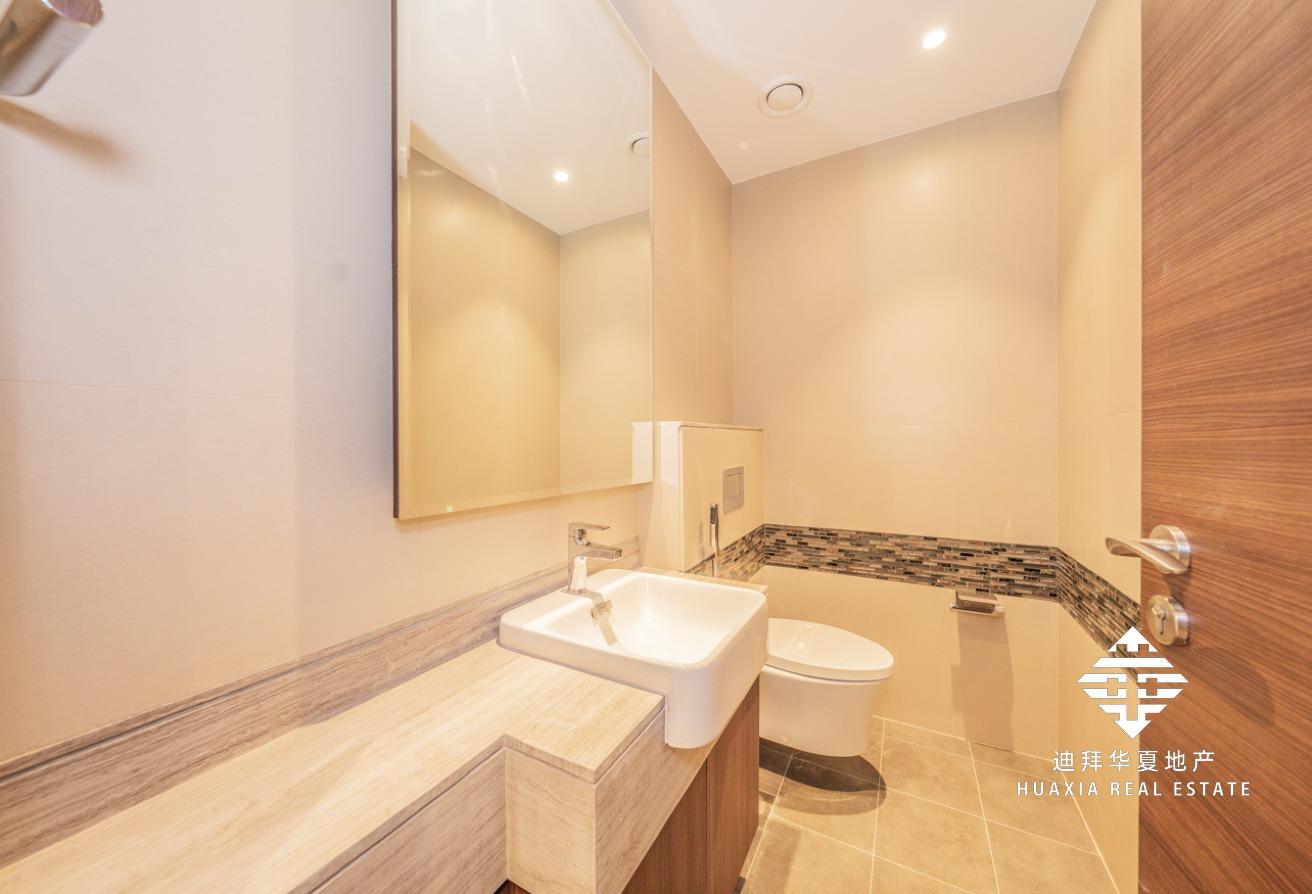 Chiller Free | New 3BR+Maid | Burj Khalifa View photo 16