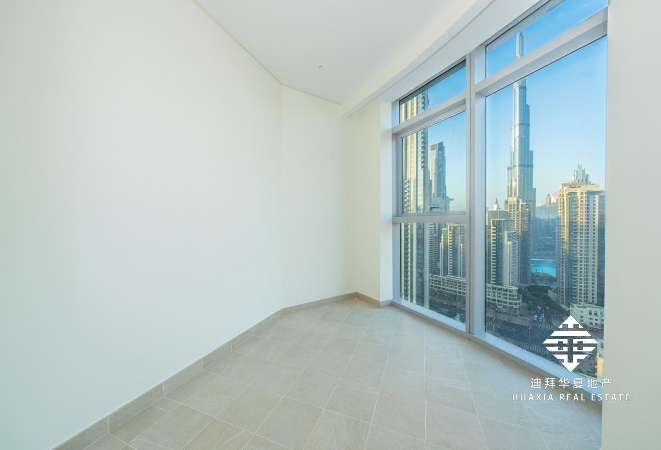 Chiller Free | New 3BR+Maid | Burj Khalifa View photo 9