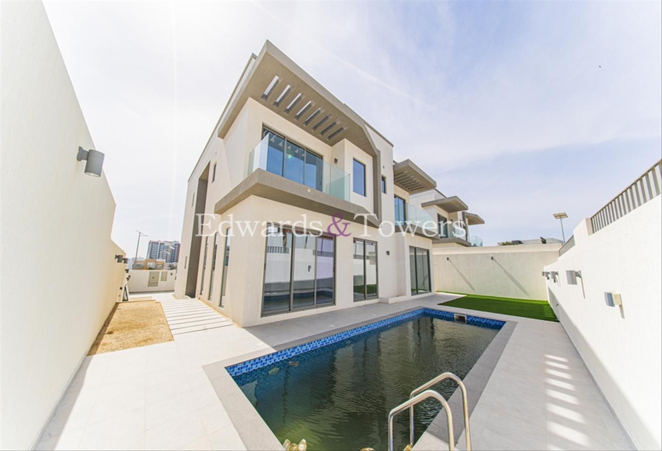 Private Pool | Elevator| Large Layout | Vacant photo 26