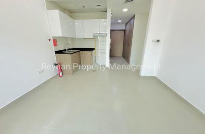 Apartment - Studio - 1 Bathroom for rent in Le Bistrot - International City Phase 2 - Al Warsan 4 - Al Warsan - Dubai