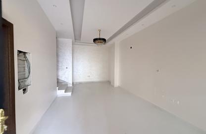 Villa - 4 - 6 for sale in Kabbali Hills - Al Helio 2 - Al Helio - Ajman