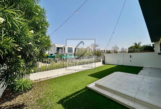 106394425 - Property Image 2