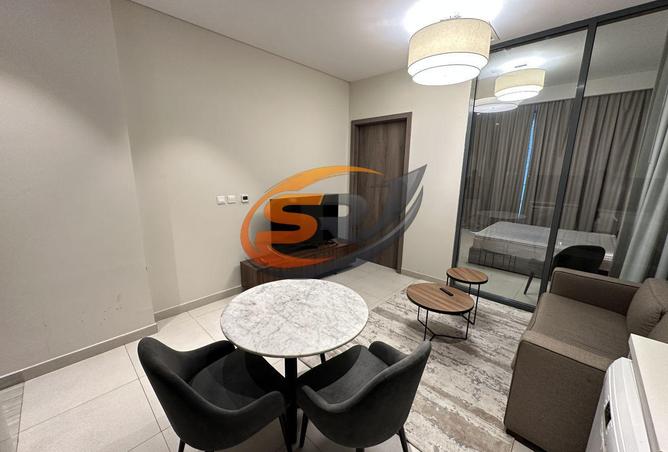 73860737 - Property Image 3