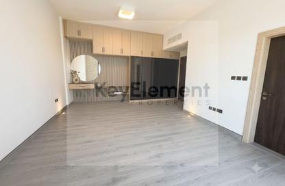 Apartment - 3 - 3 for rent in Al Awadhi Res 2 - Al Satwa - Dubai Apartment - 3 - 3 for rent in Al Awadhi Res 2 - Al Satwa - Dubai