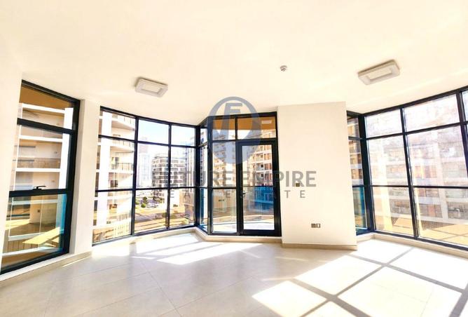 92715933 - Property Main Image