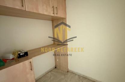 Apartment - 3 - 3 for rent in Al Khan Lagoon Tower - Al Khan Lagoon - Al Khan - Sharjah