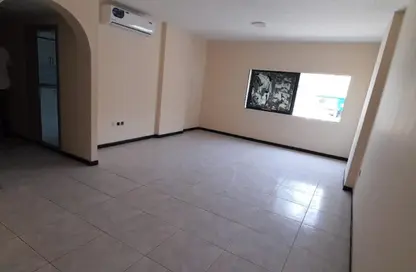 Apartment - 2 Bedrooms - 3 Bathrooms for rent in Crystal Plaza - Al Majaz 1 - Al Majaz - Sharjah
