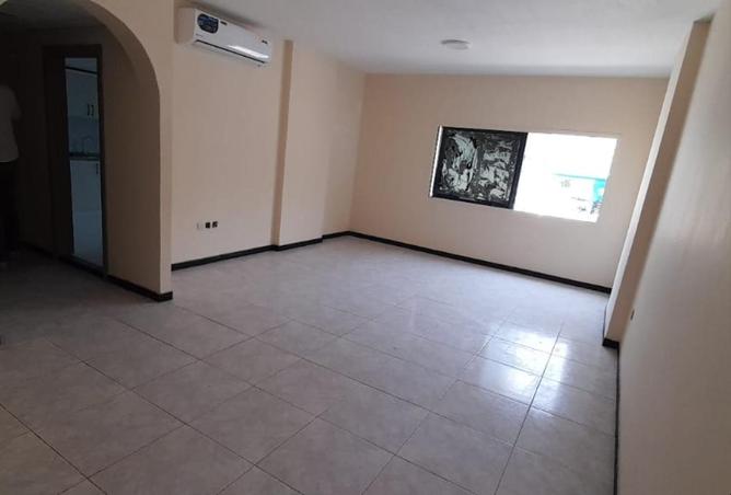 115039702 - Property Main Image