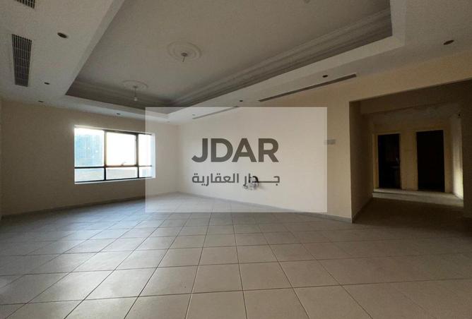 132513093 - Property Image 3