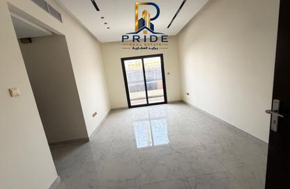 Apartment - 2 Bedrooms - 2 Bathrooms for rent in Al Jurf Industrial 3 - Al Jurf Industrial - Ajman