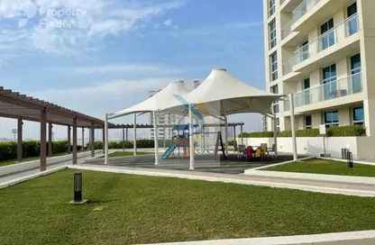 Apartment - 1 Bathroom for rent in Azizi Plaza - Al Furjan - Dubai