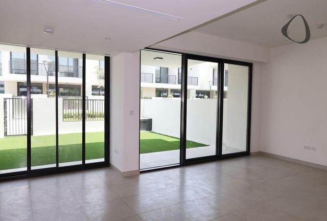 90912159 - Property Image 3