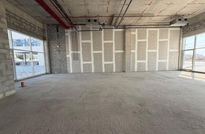 Shop - Studio for rent in Nadd Al Hammar - Dubai Shop - Studio for rent in Nadd Al Hammar - Dubai