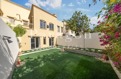 فيلا - 2 غرف نوم - 3 حمامات للايجار في الينابيع 5 - الينابيع - دبي فيلا - 2 غرف نوم - 3 حمامات للايجار في الينابيع 5 - الينابيع - دبي