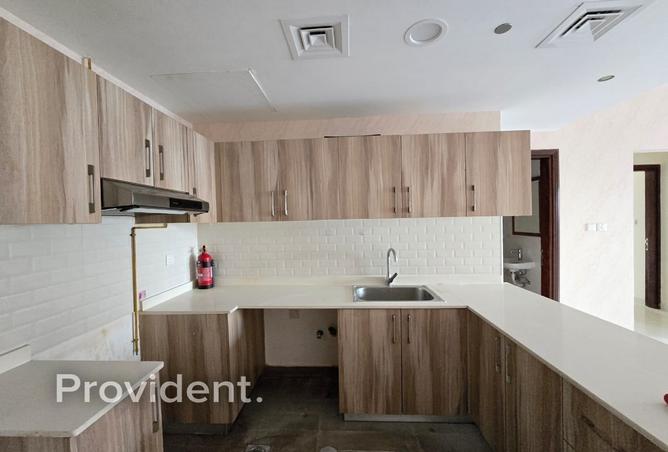 132482927 - Property Image 2