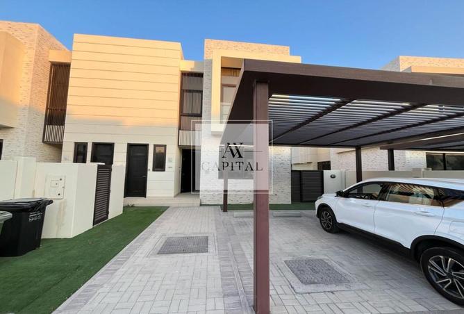 69121898 - صورة العقار 2