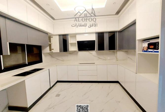 67820388 - Property Image 2