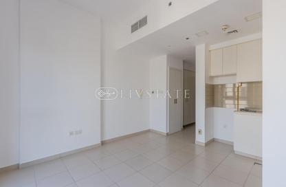 Apartment - Studio - 1 Bathroom for rent in Zahra Breeze Apartments 3B - Zahra Breeze Apartments 3 - Zahra Breeze Apartments - Town Square - Dubai