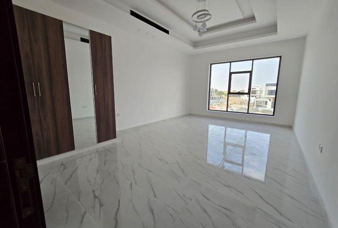 67062598 - Property Image 2