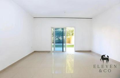 Townhouse - 2 Bedrooms - 3 Bathrooms for rent in Contemporary Style - Al Reef Villas - Al Reef - Abu Dhabi
