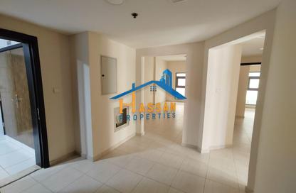 Apartment - 2 - 2 for rent in Dar Al Majaz - Jamal Abdul Nasser Street - Al Majaz - Sharjah Apartment - 2 - 2 for rent in Dar Al Majaz - Jamal Abdul Nasser Street - Al Majaz - Sharjah