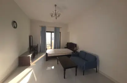 شقة - 4 حمامات للايجار في مساكن النخبة رقم 6 - مساكن النخبة الرياضية - مدينة دبي الرياضية - دبي