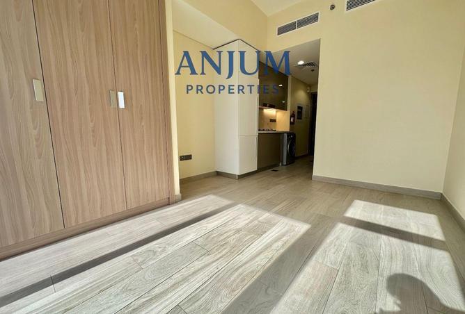 90500081 - Property Image 3