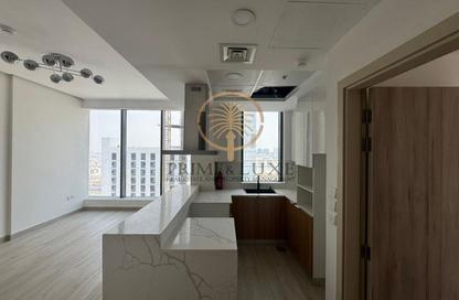 Apartment - 1 Bedroom - 2 Bathrooms for rent in The East Crest by Meteora - District 17 - Jumeirah Village Circle - Dubai