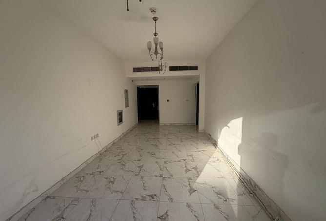 60545195 - Property Image 2