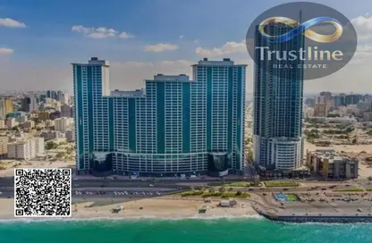 Apartment - 3 Bedrooms - 3 Bathrooms for sale in Ajman Corniche Residences - Ajman Corniche Road - Ajman