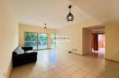 شقة - 2 غرف نوم - 3 حمامات للايجار في الظفرة 3 - الظفرة - جرينز - دبي