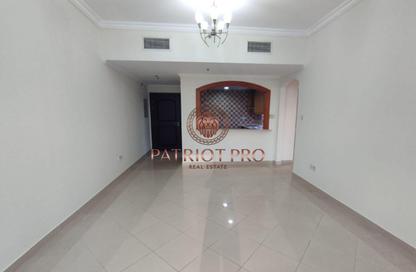 Apartment - 1 Bedroom - 2 Bathrooms for rent in Rose 6 - Barsha Heights (Tecom) - Dubai