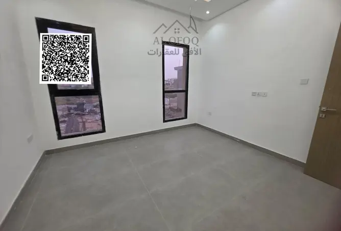 126108267 - Property Image 2