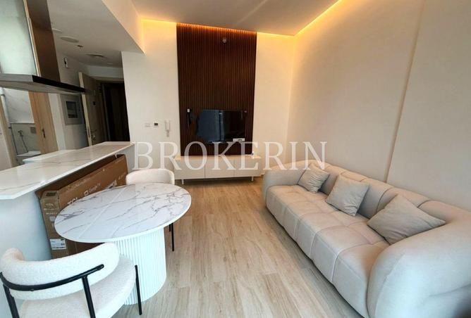 71120817 - Property Image 2