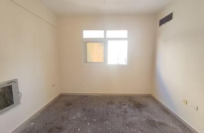 Apartment - 1 Bedroom - 1 Bathroom for rent in Al Qulaya'ah - Al Sharq - Sharjah