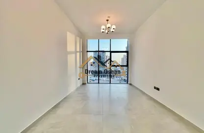 شقة - غرفة نوم - 2 حمامات للايجار في سما الجداف - الجداف - دبي